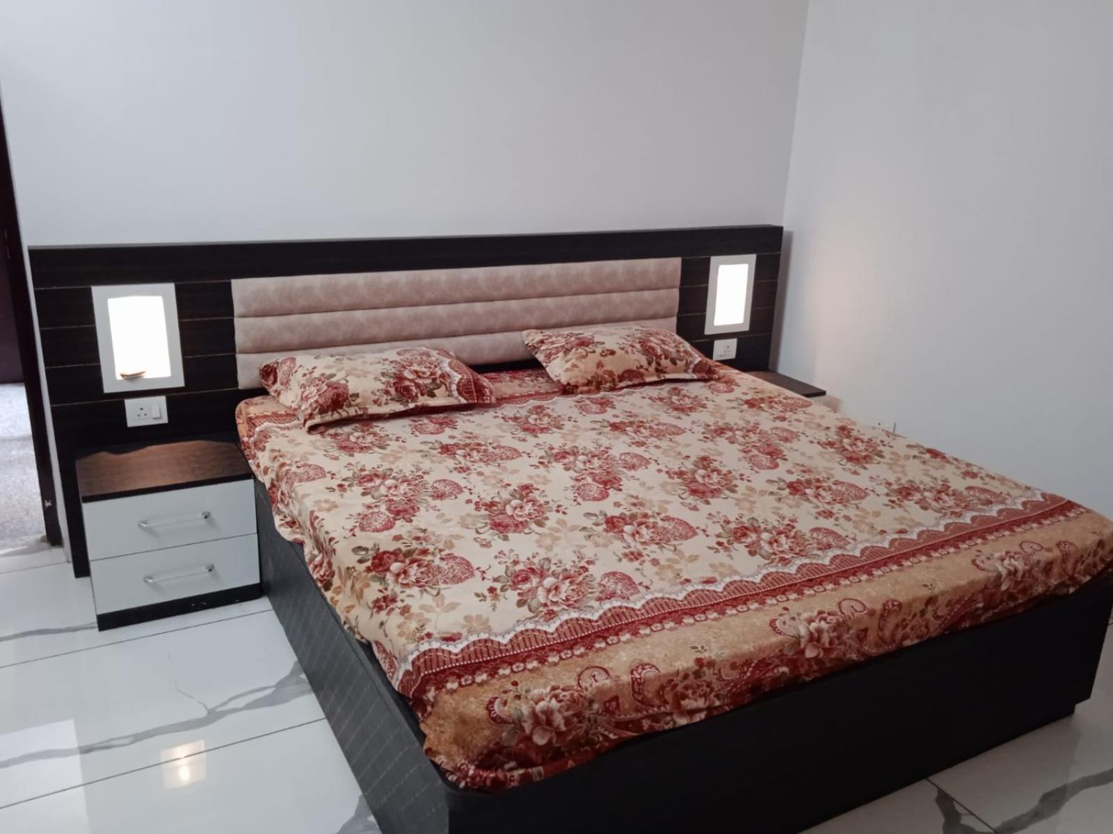 Comfort Homestay *
